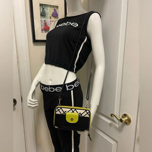 Seven Oaks Multi Phone Crossbody by Spartina 449 in great conditions